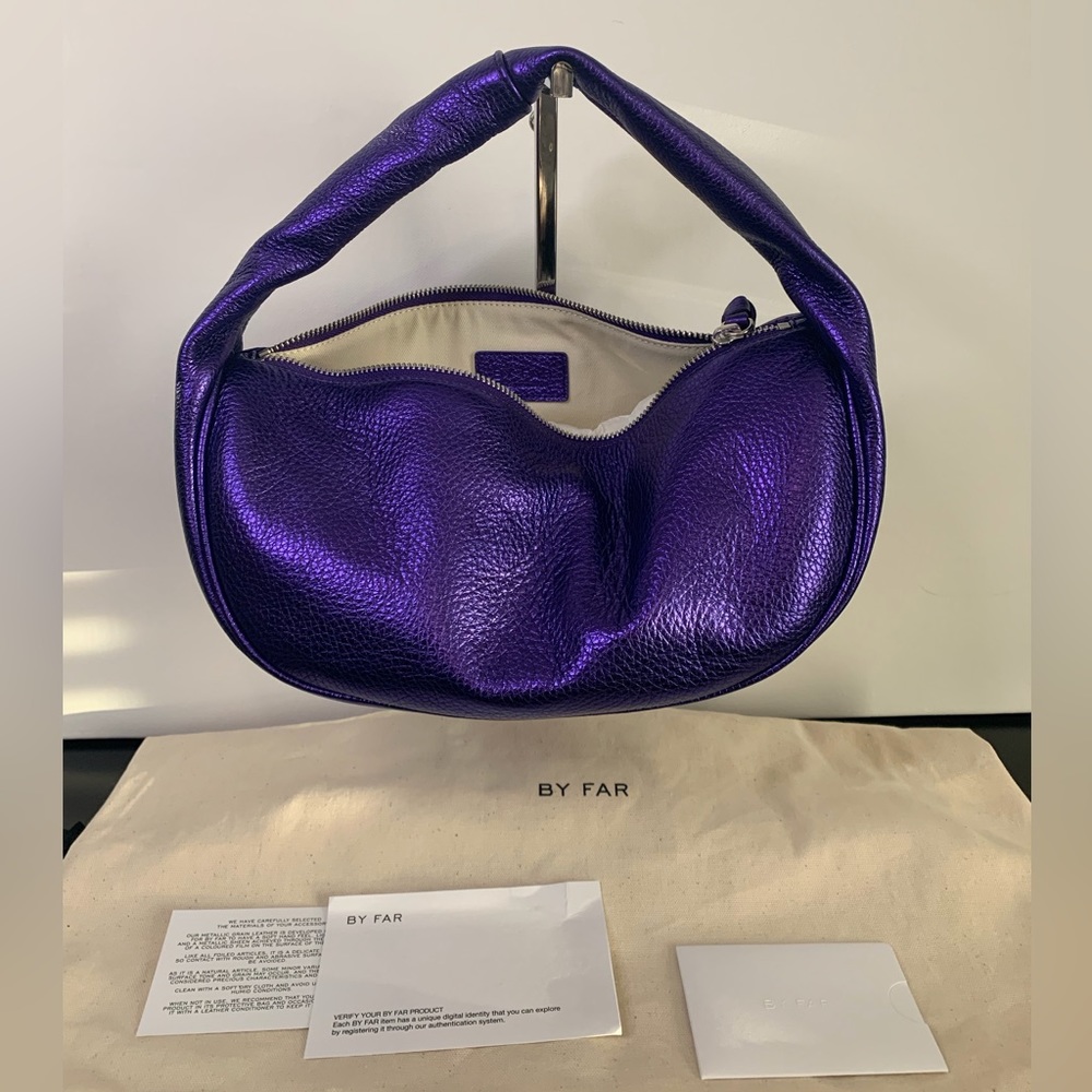 Bay Far Cush Purple ultraviolet Metallic Grain Leather Handbag.